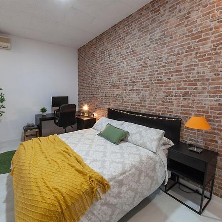 Апартаменты Digital Nomad Retreat 2 -Great Location Near Metro Валенсия Экстерьер фото
