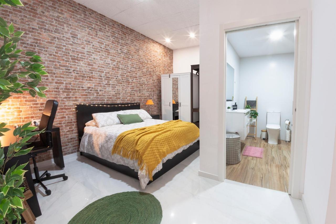 Апартаменты Digital Nomad Retreat 2 -Great Location Near Metro Валенсия Экстерьер фото